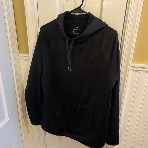 Nike black hoodie - Picture 6 of 8
